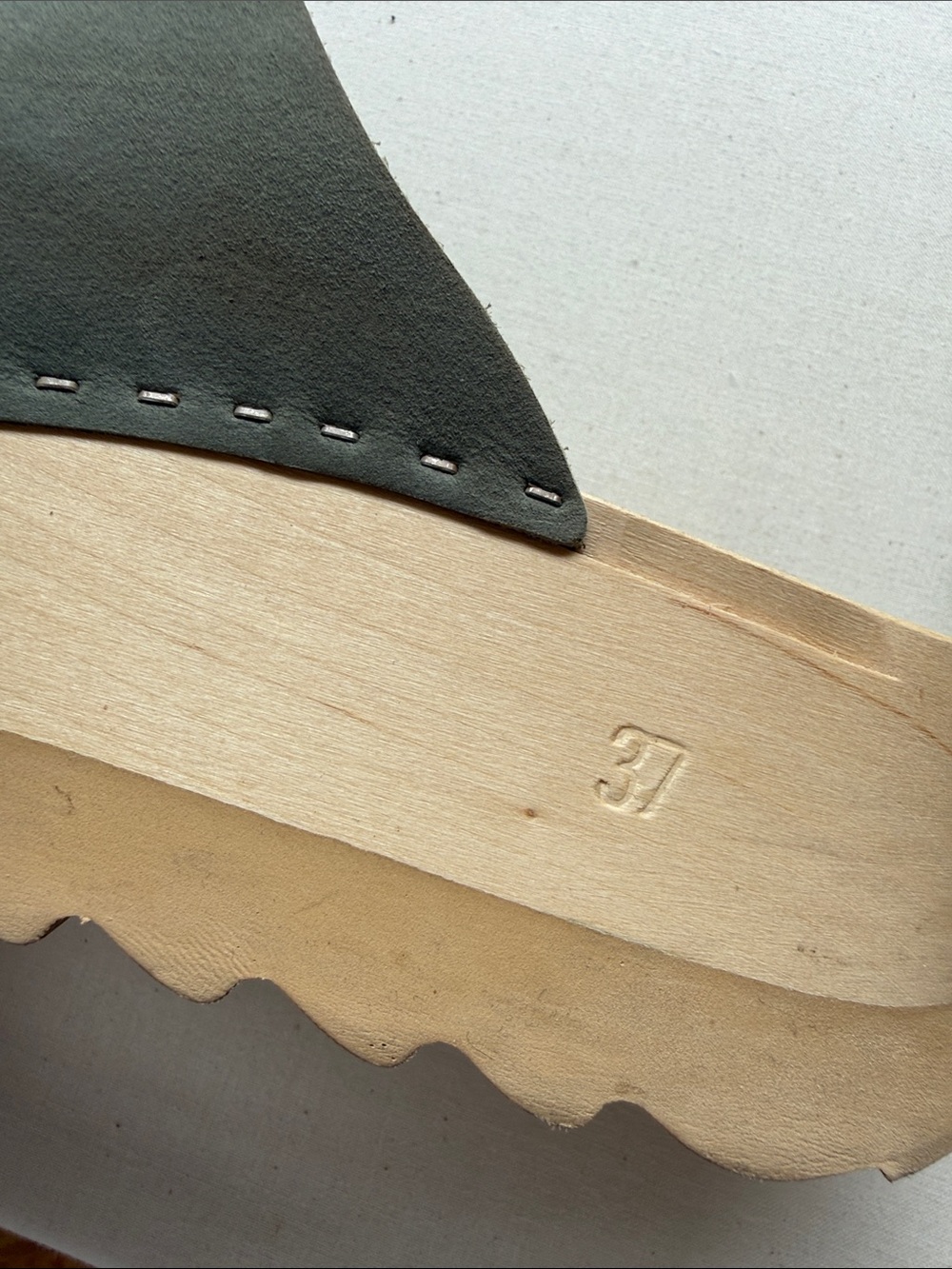 BRYR Chonk Slide Sandal in Agave size 7/37 - Picture 8 of 9